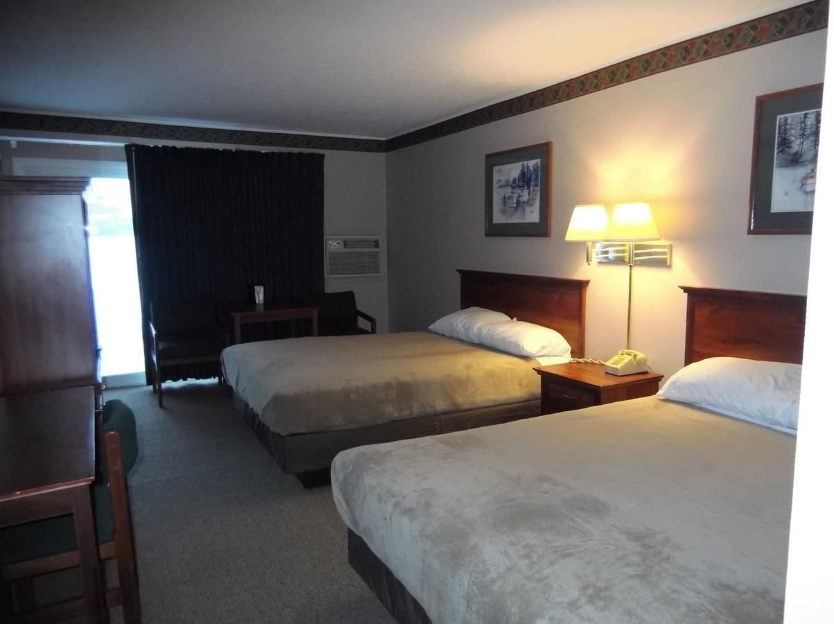 Cadillac Sands Resort Экстерьер фото